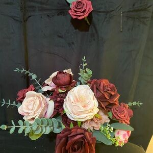 Elegant Burgundy and Cream/champagne Wedding  Floral Arrangement